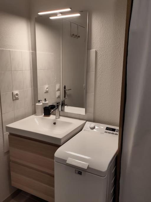 Appartement Cosy Avec Jardin Cloture Bretenoux Luaran gambar